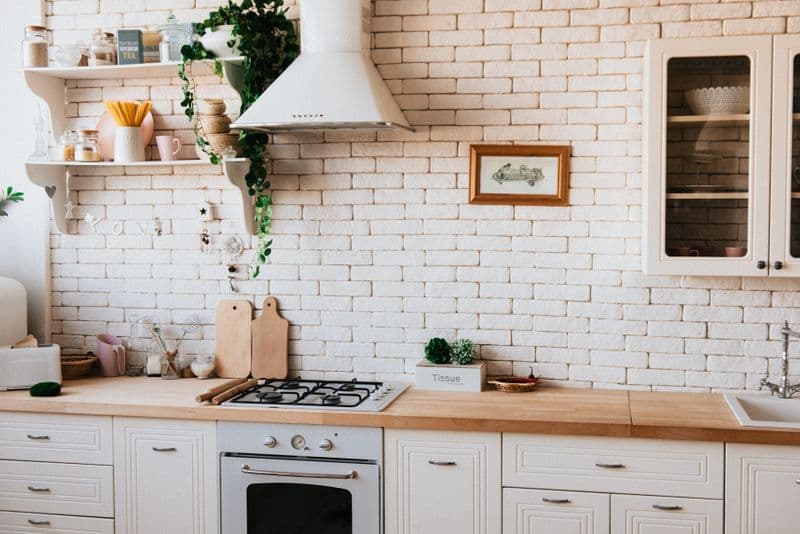 Biệt thự ốp than tre cao cấp